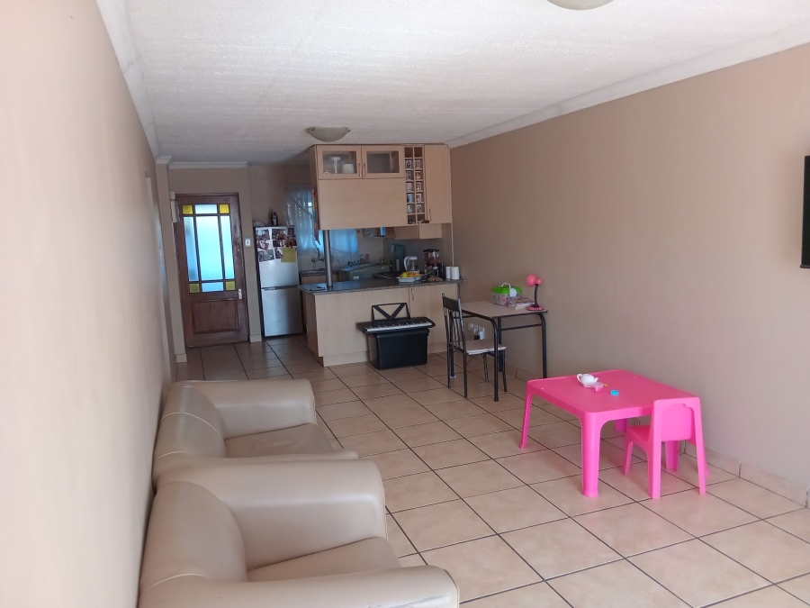2 Bedroom Property for Sale in Heiderand Western Cape